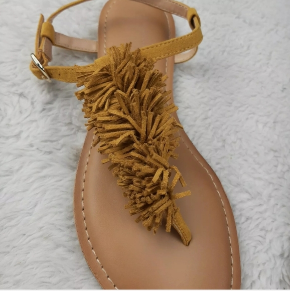 Old Navy Faux Suede Fringe Sandals Mustard Yellow - Picture 8 of 10